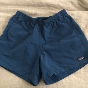 Patagonia Baggies - 5” blue, size small